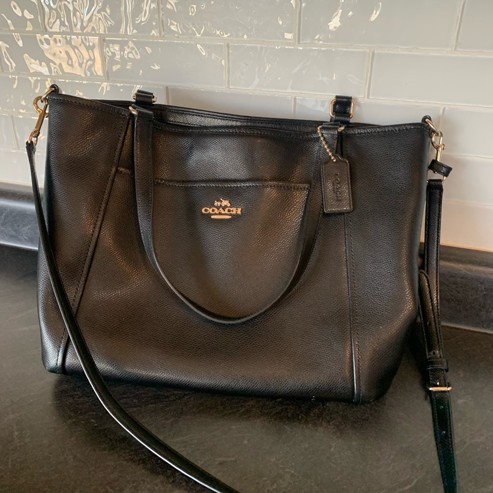 Coach shoulder/ crossbody bag. Black, great condition. 12”wide by 10”tall.